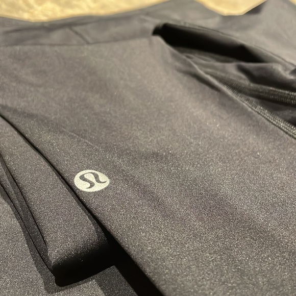 Lululemon Fast and Free High-Rise Tight 25” Pockets - Picture 3 of 4